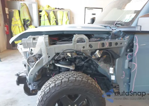 2023 Ford Bronco Black Diamond из США, поврежденный, VIN 1FMEE5DH5PLC09081